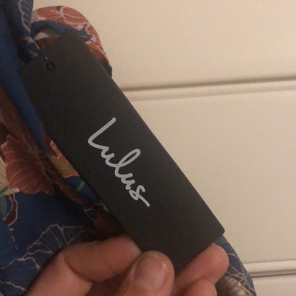 BNWT Lulu’s Wrap Dress So Splendid Teal Print - Picture 4 of 4